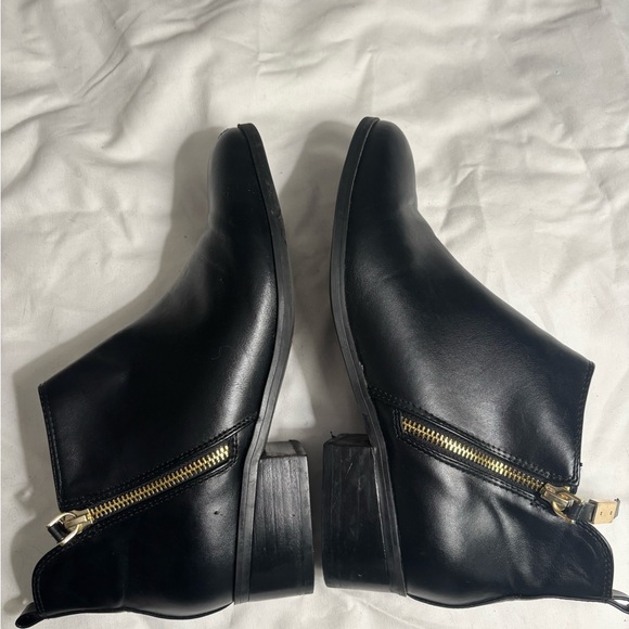 Black Tommy Hilfiger Wedge - Picture 5 of 7